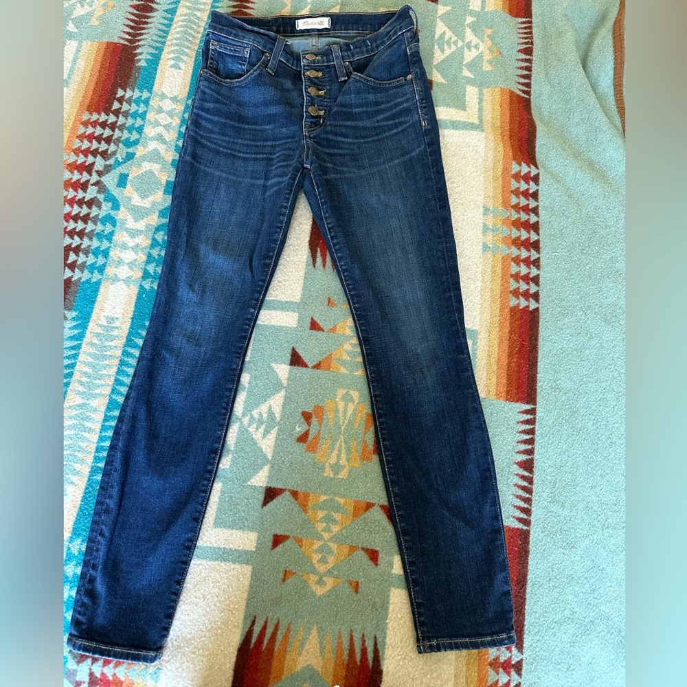 Madewell 9” high rise skinny size 26 petite with button fly